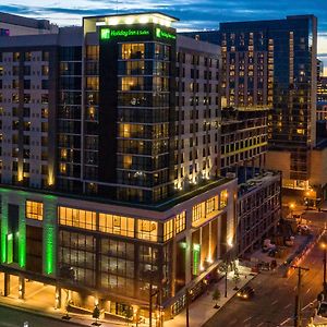 Holiday Inn & Suites Nashville Downtown Broadway